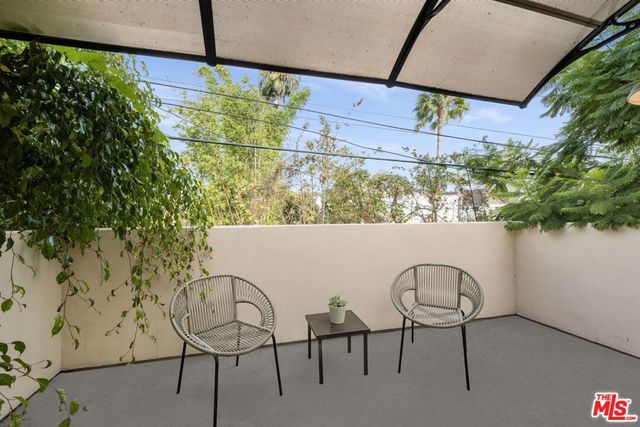 1116 -1118 S Highland Avenue, Los Angeles, CA 90019