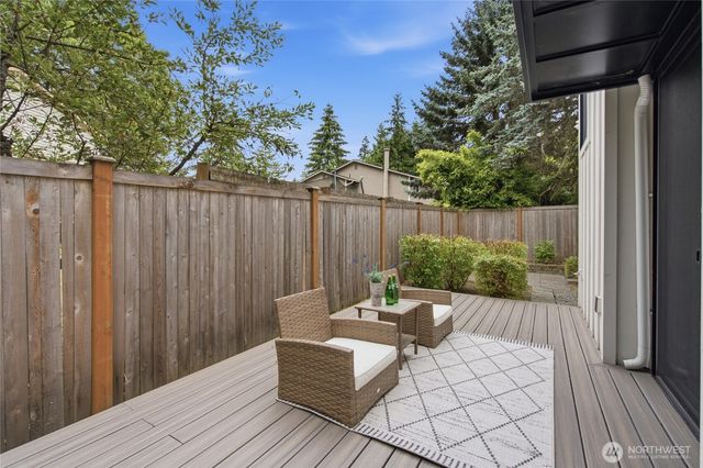 11505 112th Court NE, Kirkland, WA 98033
