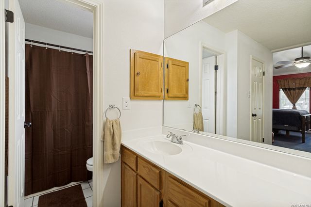 26371 Dull Knife Trl, San Antonio, TX 78255