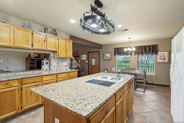 26371 Dull Knife Trl, San Antonio, TX 78255