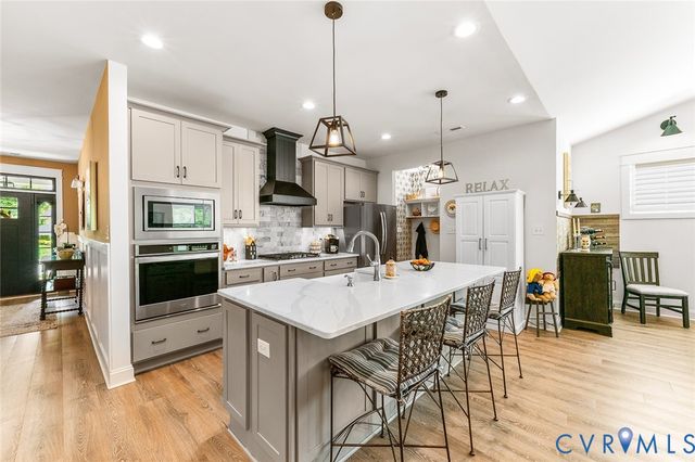 16819 Laurel Park Dr, Moseley, VA 23120