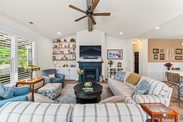 16819 Laurel Park Dr, Moseley, VA 23120