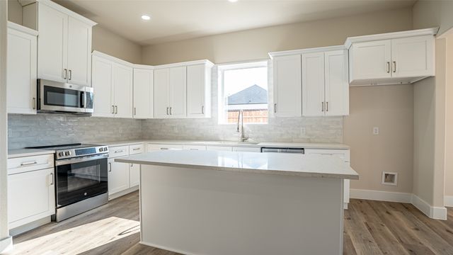 5426 Van Horn Drive, Granbury, TX 76048