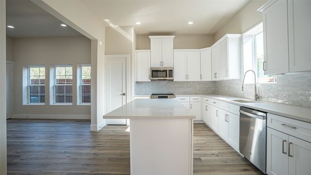 5426 Van Horn Drive, Granbury, TX 76048