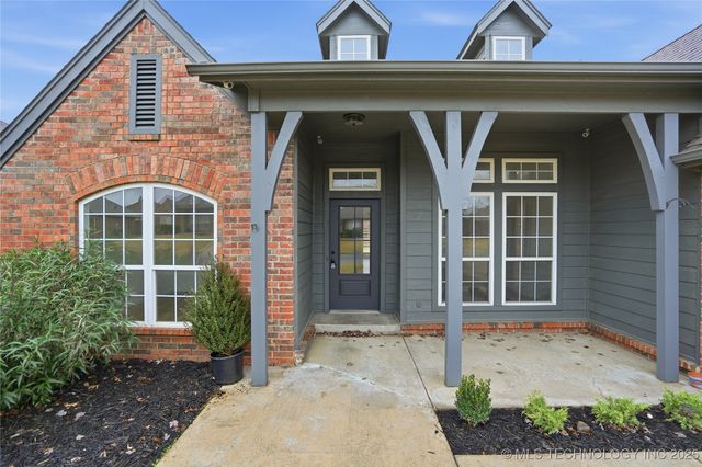 5012 S 195th East Court, Broken Arrow, OK 74014