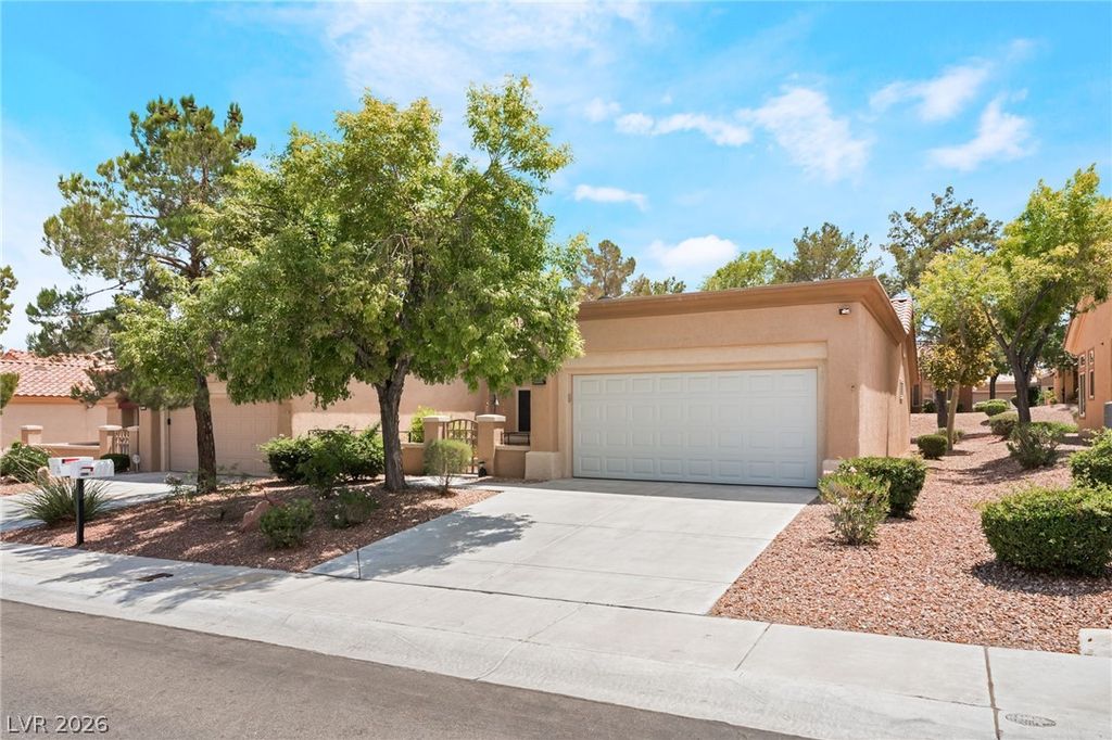 9333 Fresh Spring Drive, Las Vegas, NV 89134 — exterior