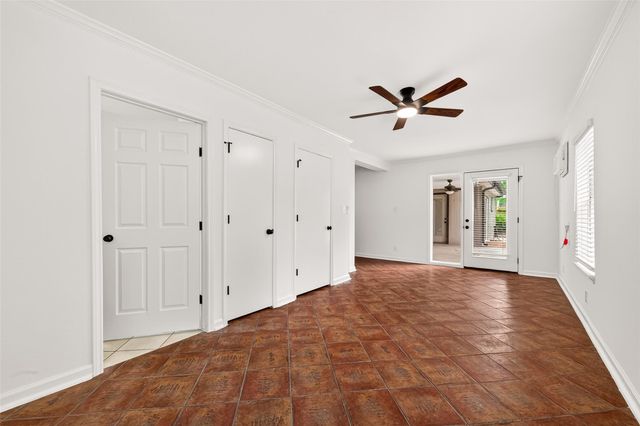 25915 Maplewood Drive, Spring, TX 77386
