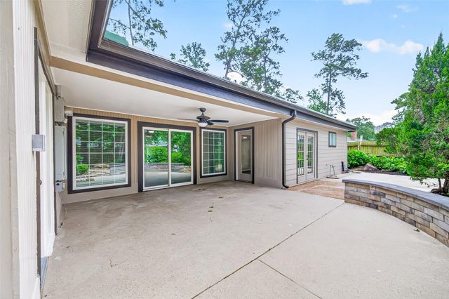 25915 Maplewood Drive, Spring, TX 77386