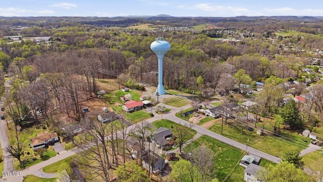 1004 North Barton Street, Johnson City, TN 37604
