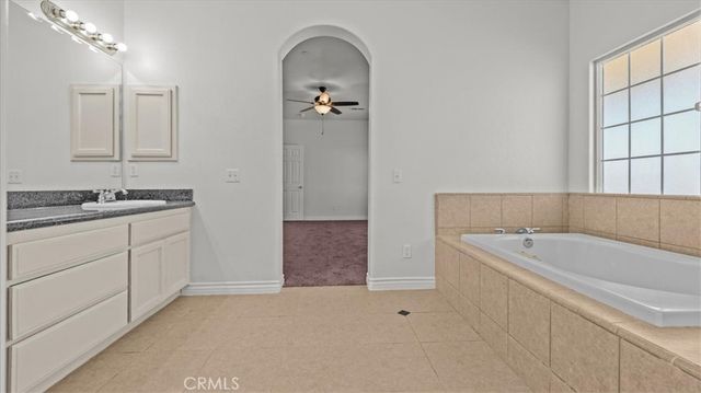 7536 Sunset Road, Phelan, CA 92371