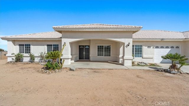 7536 Sunset Road, Phelan, CA 92371