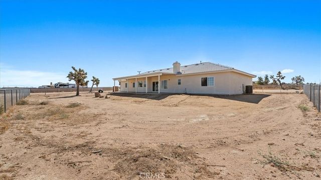 7536 Sunset Road, Phelan, CA 92371