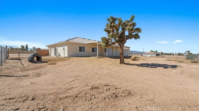 7536 Sunset Road, Phelan, CA 92371