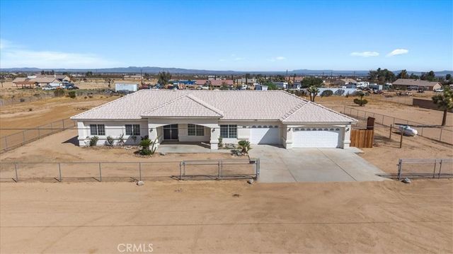 7536 Sunset Road, Phelan, CA 92371