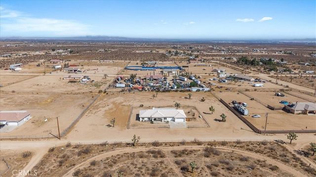 7536 Sunset Road, Phelan, CA 92371