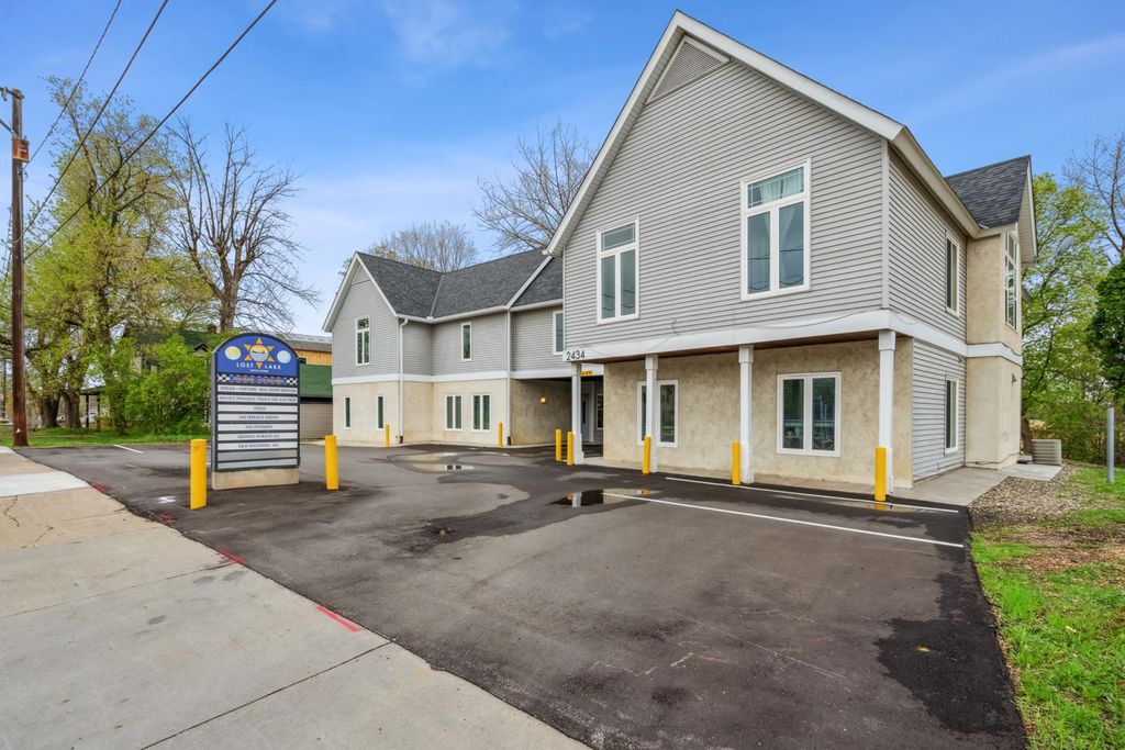 2434 Commerce Boulevard, Mound, MN 55364 — exterior
