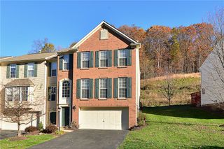 665 E Village Green Blvd., Adams Twp, PA 16046