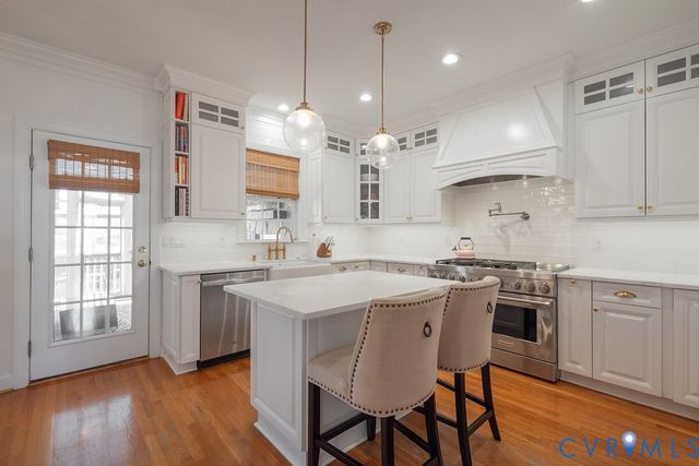 12121 Morestead Ct, Glen Allen, VA 23059