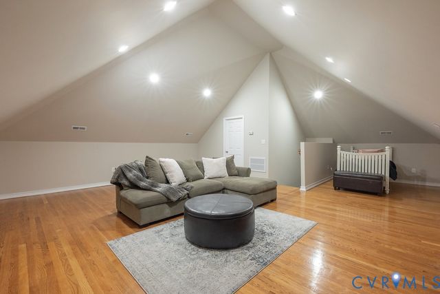 12121 Morestead Ct, Glen Allen, VA 23059