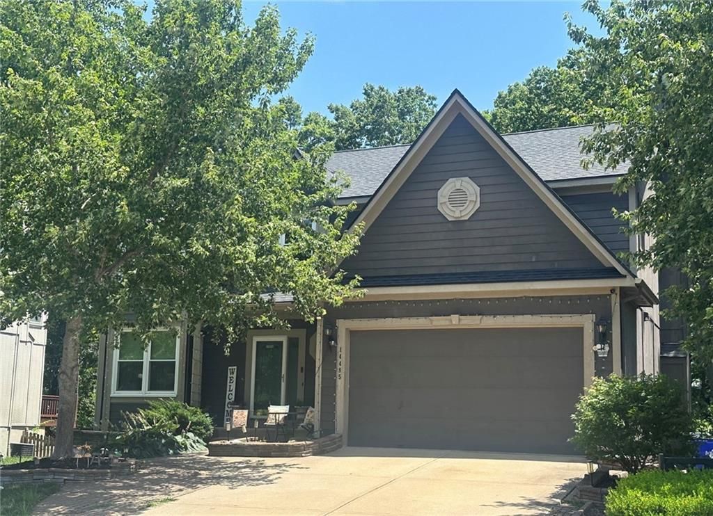 14485 S Summit Street, Olathe, KS 66062
