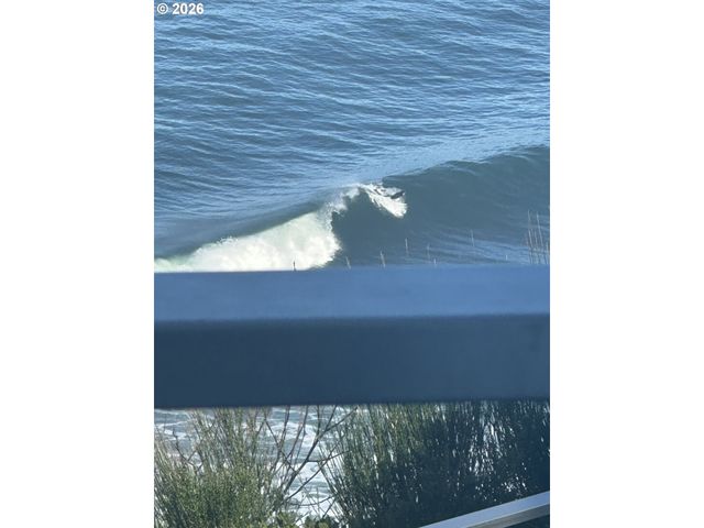 3912 SUNSET Blvd A202, Seaside, OR 97138