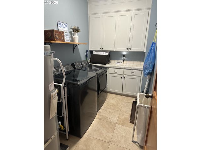 3912 SUNSET Blvd A202, Seaside, OR 97138