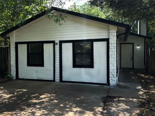 4801 Bergfield DR, Austin, TX 78744