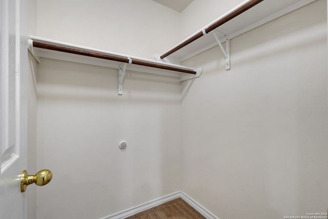 7823 Kingsbury Wood Unit 4, San Antonio, TX 78240