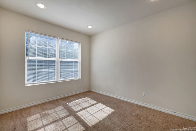 7823 Kingsbury Wood Unit 4, San Antonio, TX 78240