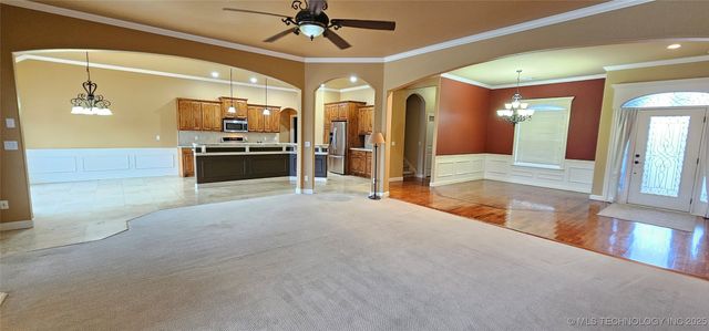 2501 Forest Ridge Parkway, Claremore, OK 74017