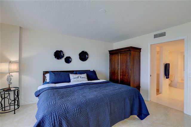 6045 River Run Drive 6045, Sebastian, FL 32958