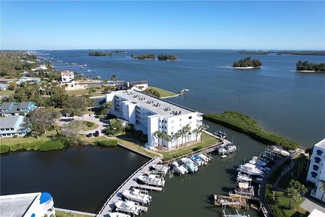 6045 River Run Drive 6045, Sebastian, FL 32958