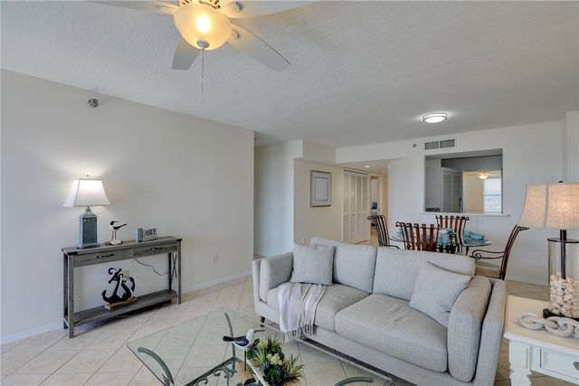 6045 River Run Drive 6045, Sebastian, FL 32958