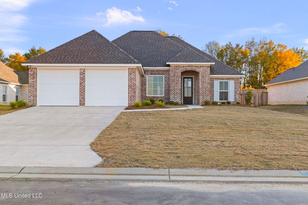 123 Lewis Farms Drive, Madison, MS 39110