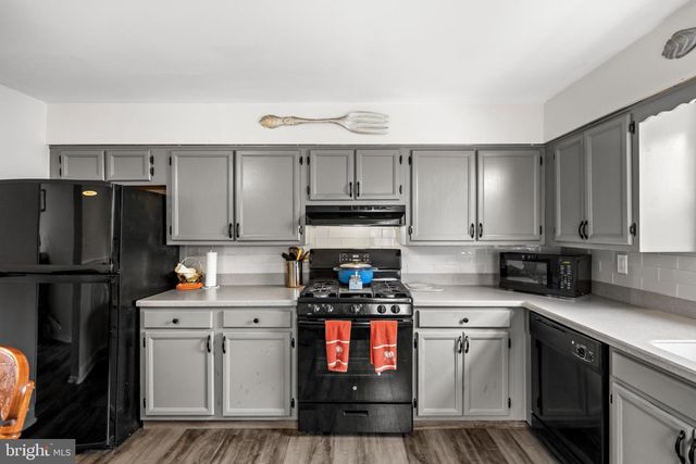 214 LINCOLN AVE, Edgewater Park Twp, NJ 08010