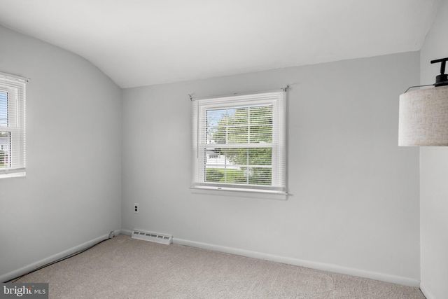 214 LINCOLN AVE, Edgewater Park Twp, NJ 08010