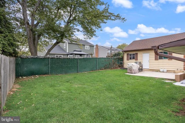 214 LINCOLN AVE, Edgewater Park Twp, NJ 08010