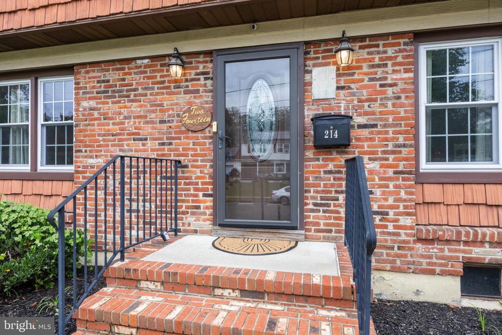 214 LINCOLN AVE, Edgewater Park Twp, NJ 08010 — photo 3