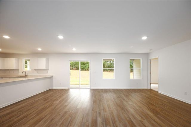 213 TJ's Trail, Hogansville, GA 30230