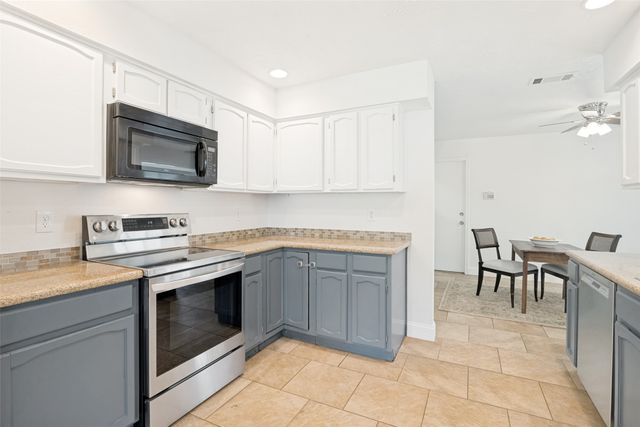 1200 Colmar Drive, Plano, TX 75023
