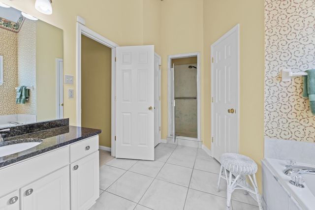 6739 STONETRACE DR, Bartlett, TN 38135