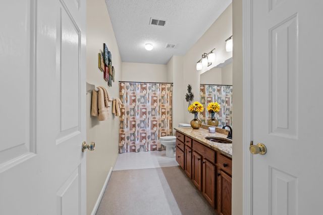 6739 STONETRACE DR, Bartlett, TN 38135