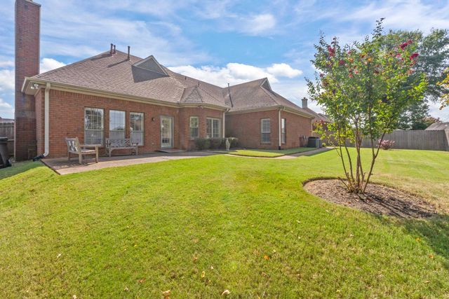 6739 STONETRACE DR, Bartlett, TN 38135