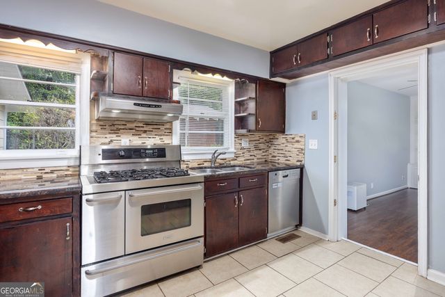 1700 N Dixon Drive, Columbus, GA 31906