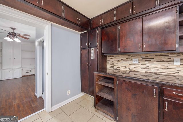 1700 N Dixon Drive, Columbus, GA 31906