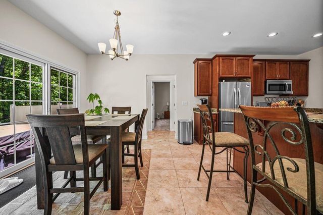 715 Vanessa Way, Kouts, IN 46347
