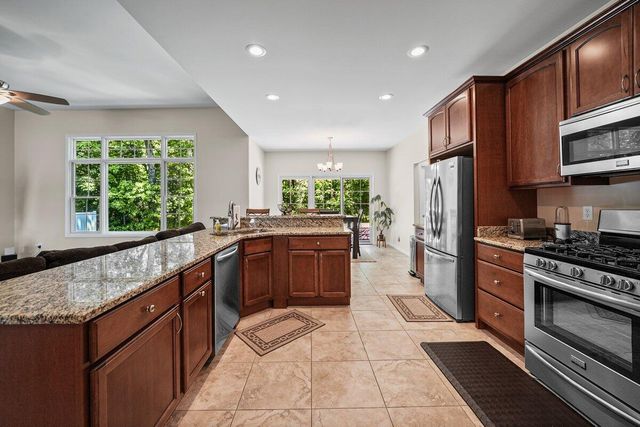 715 Vanessa Way, Kouts, IN 46347