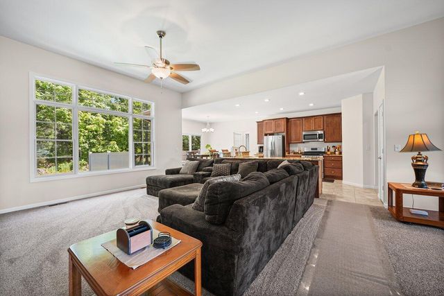 715 Vanessa Way, Kouts, IN 46347