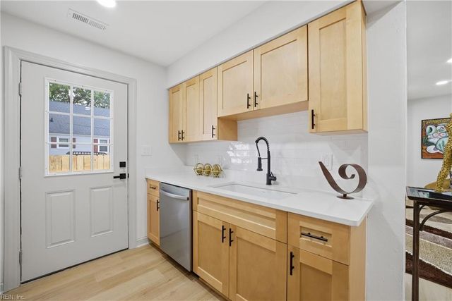 5110 Kennebeck AVE, Norfolk, VA 23513