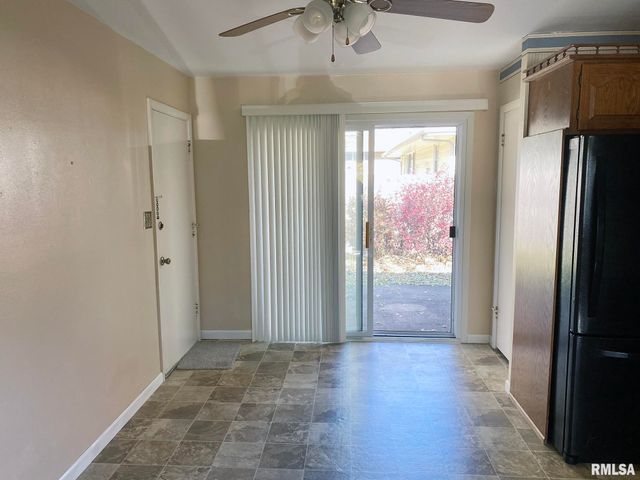 1829 W DAYTONA Drive, Peoria, IL 61614